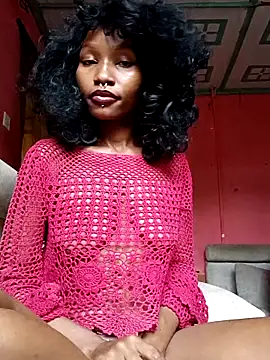 Snapshot of Kaykaydolly chatting on June 22, 2026, 2:14 pm Kaykaydolly online show from June 22, 2026, 2:14 pm
