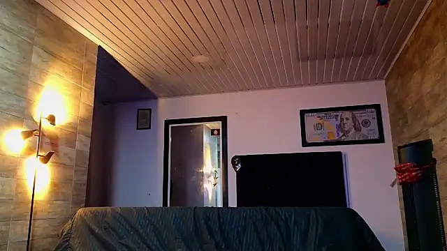 AsmodeoCox online show from October 31, 2025, 8:26 am