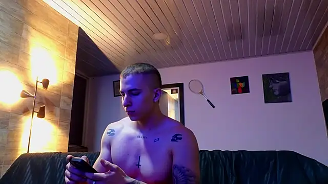 AsmodeoCox online show from July 4, 2026, 12:17 am