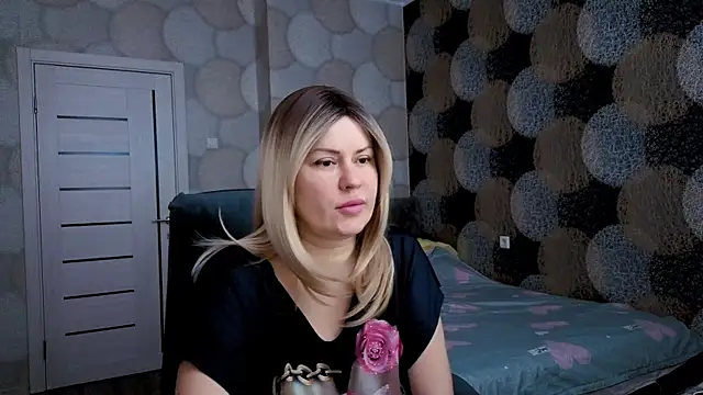 natusik online show from December 11, 2024, 4:49 am