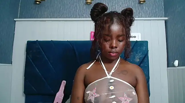 KilyetVera3x online show from March 17, 2025, 5:01 am