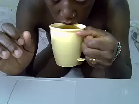 Snapshot of pretty_alma20 chatting on March 4, 2025, 10:13 am pretty alma20 online show from March 4, 2025, 10:13 am