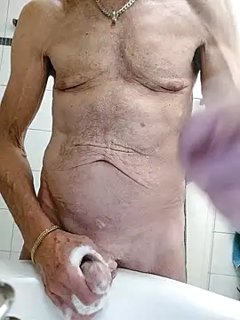 Snapshot of Jossi15 chatting on November 9, 2025, 10:52 pm Jossi15 online show from November 9, 2025, 10:52 pm