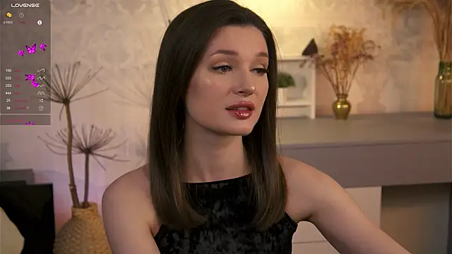 Snapshot of Eva_Golden chatting on January 23, 2025, 3:43 pm Eva Golden online show from January 23, 2025, 3:43 pm