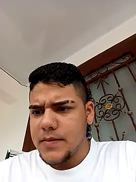 Snapshot of Nathan_mason_ chatting on January 27, 2025, 9:33 pm Nathan mason online show from January 27, 2025, 9:33 pm