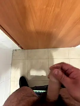  themask  online show from December 5, 2025, 3:09 pm