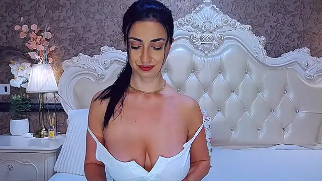 OliveWilson online show from February 20, 2026, 7:43 am