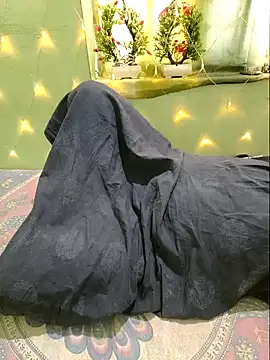Snapshot of NEHA-DESHI chatting on January 9, 2025, 9:48 am NEHA-DESHI online show from January 9, 2025, 9:48 am