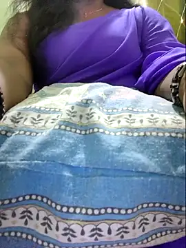 Snapshot of NEHA-DESHI chatting on March 3, 2025, 6:55 pm NEHA-DESHI online show from March 3, 2025, 6:55 pm