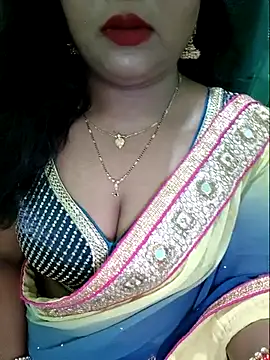 Snapshot of NEHA-DESHI chatting on October 7, 2025, 9:23 pm NEHA-DESHI online show from October 7, 2025, 9:23 pm