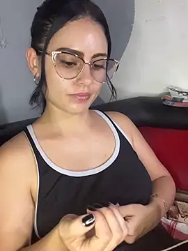 Azuna25 online show from March 7, 2026, 8:39 pm