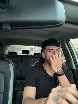 Snapshot of tom_thick chatting on March 3, 2026, 11:27 am tom thick online show from March 3, 2026, 11:27 am