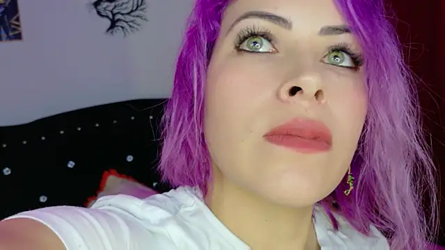 Natalia Montoya online show from May 15, 2026, 1:12 am