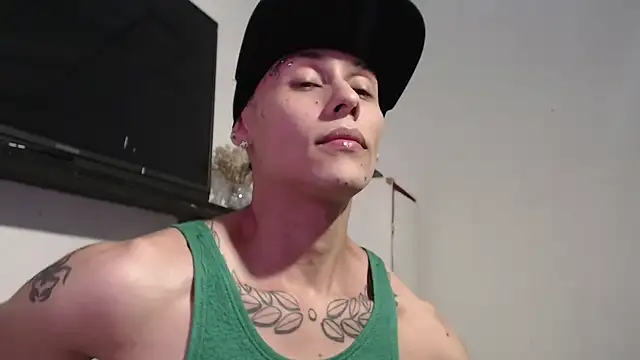 bix couples online show from November 4, 2025, 2:54 am