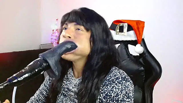 Snapshot of Anabel693 chatting on December 22, 2024, 10:28 am Anabel693 online show from December 22, 2024, 10:28 am