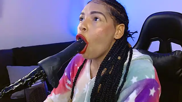 Snapshot of Anabel693 chatting on January 12, 2025, 9:19 am Anabel693 online show from January 12, 2025, 9:19 am