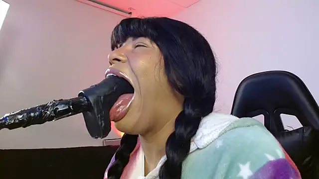 Snapshot of Anabel693 chatting on February 21, 2025, 7:23 am Anabel693 online show from February 21, 2025, 7:23 am