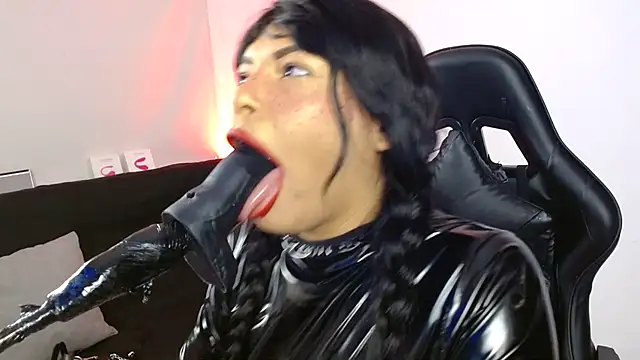 Snapshot of Anabel693 chatting on March 18, 2025, 7:41 am Anabel693 online show from March 18, 2025, 7:41 am