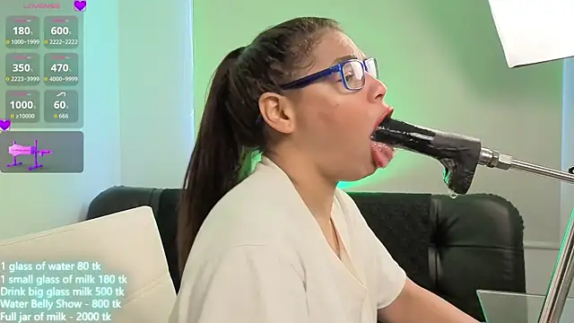 Snapshot of Anabel693 chatting on February 15, 2026, 2:25 pm Anabel693 online show from February 15, 2026, 2:25 pm