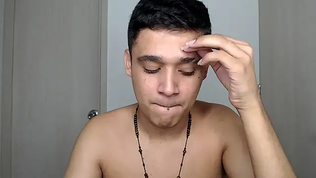 kaiine190 online show from March 8, 2026, 7:45 am