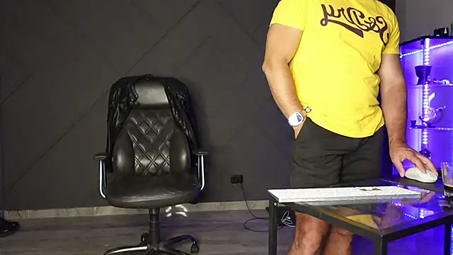 mattmasterss online show from May 31, 2026, 7:37 pm