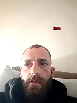 Snapshot of Antonio_Vatooo chatting on May 5, 2026, 7:11 pm Antonio Vatooo online show from May 5, 2026, 7:11 pm