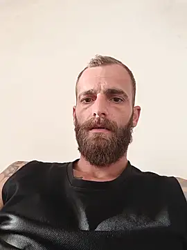 Snapshot of Antonio_Vatooo chatting on May 14, 2026, 4:47 pm Antonio Vatooo online show from May 14, 2026, 4:47 pm