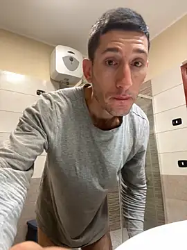 Gionnytav online show from December 1, 2025, 4:39 am