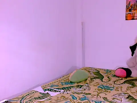 Snapshot of latinhot9631 chatting on October 9, 2025, 11:25 pm latinhot9631 online show from October 9, 2025, 11:25 pm