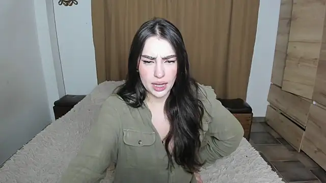 teseo and afroditha  online show from January 18, 2025, 11:44 pm