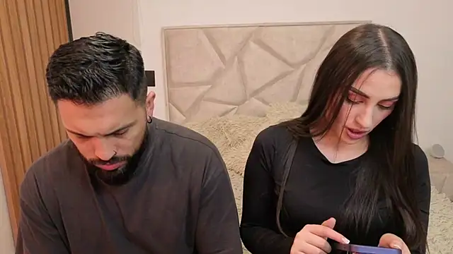 teseo and afroditha  online show from September 26, 2025, 3:21 am