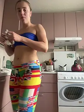 AlisaKissss online show from September 15, 2025, 7:30 am