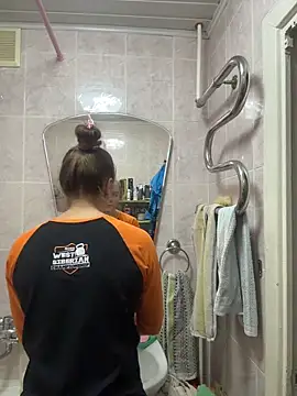 AlisaKissss online show from December 20, 2025, 7:32 pm