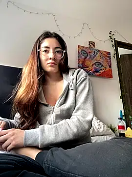 Snapshot of Princ3ssgabi chatting on December 3, 2024, 6:28 pm Princ3ssgabi online show from December 3, 2024, 6:28 pm