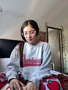 Snapshot of Princ3ssgabi chatting on December 17, 2024, 5:58 pm Princ3ssgabi online show from December 17, 2024, 5:58 pm