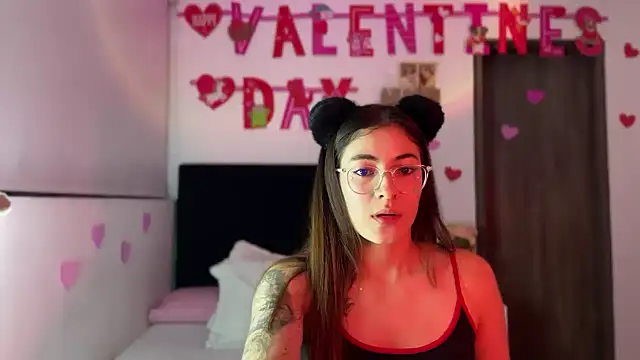 Snapshot of Princ3ssgabi chatting on February 14, 2025, 2:07 am Princ3ssgabi online show from February 14, 2025, 2:07 am