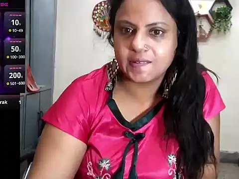Snapshot of Sexy_komolika chatting on July 15, 2026, 2:06 am Sexy komolika online show from July 15, 2026, 2:06 am