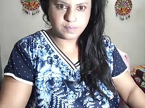 Snapshot of Sexy_komolika chatting on July 25, 2026, 9:07 am Sexy komolika online show from July 25, 2026, 9:07 am