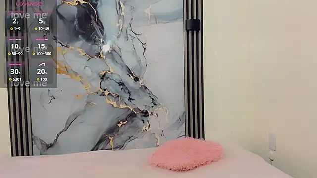 Rubi 30 online show from February 4, 2026, 12:22 pm