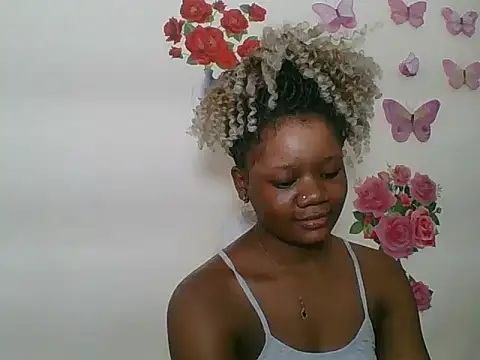 HotJeylee online show from September 11, 2025, 12:16 pm