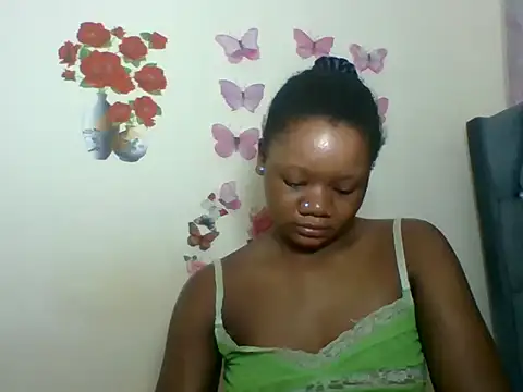 HotJeylee online show from July 18, 2026, 1:10 am