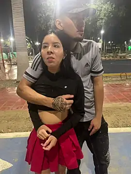 royalgirls x online show from March 19, 2026, 5:00 am