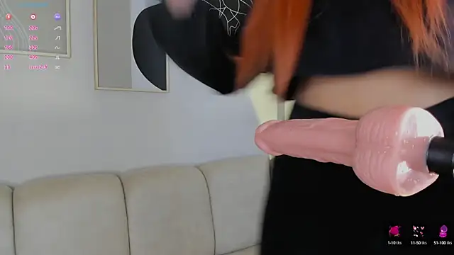 Kloe Raize online show from October 8, 2025, 6:44 am