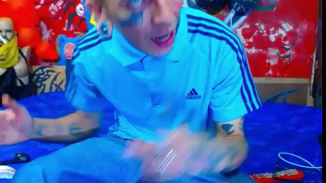 deivid estrada online show from October 27, 2025, 3:49 pm