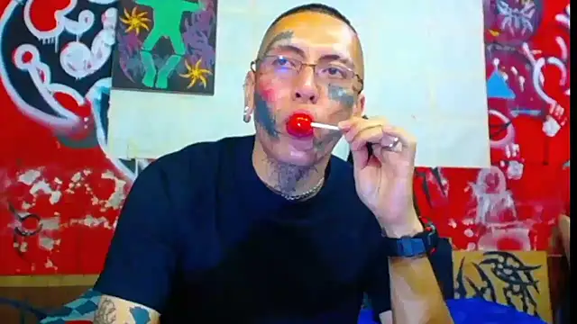 deivid estrada online show from March 13, 2026, 6:03 pm