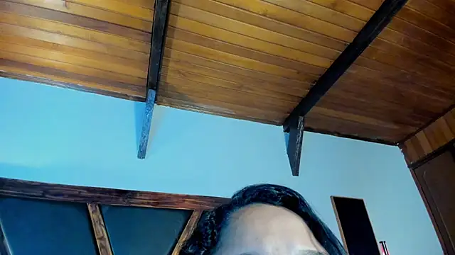 Snapshot of EmiliWilliams chatting on June 10, 2026, 11:46 pm EmiliWilliams online show from June 10, 2026, 11:46 pm