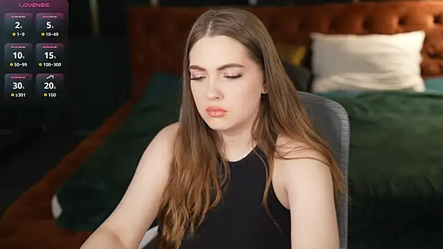 Grace Fantasy online show from April 7, 2026, 10:31 pm