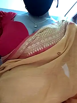 Snapshot of Payel-Sen chatting on May 3, 2026, 5:30 pm Payel-Sen online show from May 3, 2026, 5:30 pm
