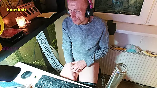 Snapshot of BongChannel chatting on January 12, 2025, 9:30 am BongChannel online show from January 12, 2025, 9:30 am