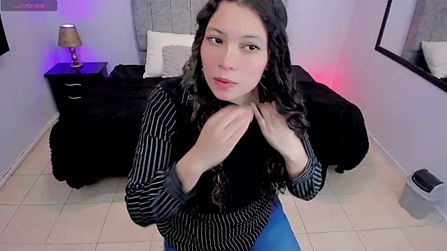 Lana stone  online show from March 11, 2025, 7:48 am